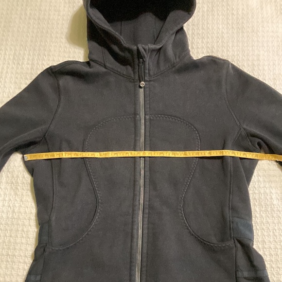 Lululemon Special Edition Hiver 2013 Ruffled Up Black Scuba Zip Hoodie Size 10 - Picture 13 of 16